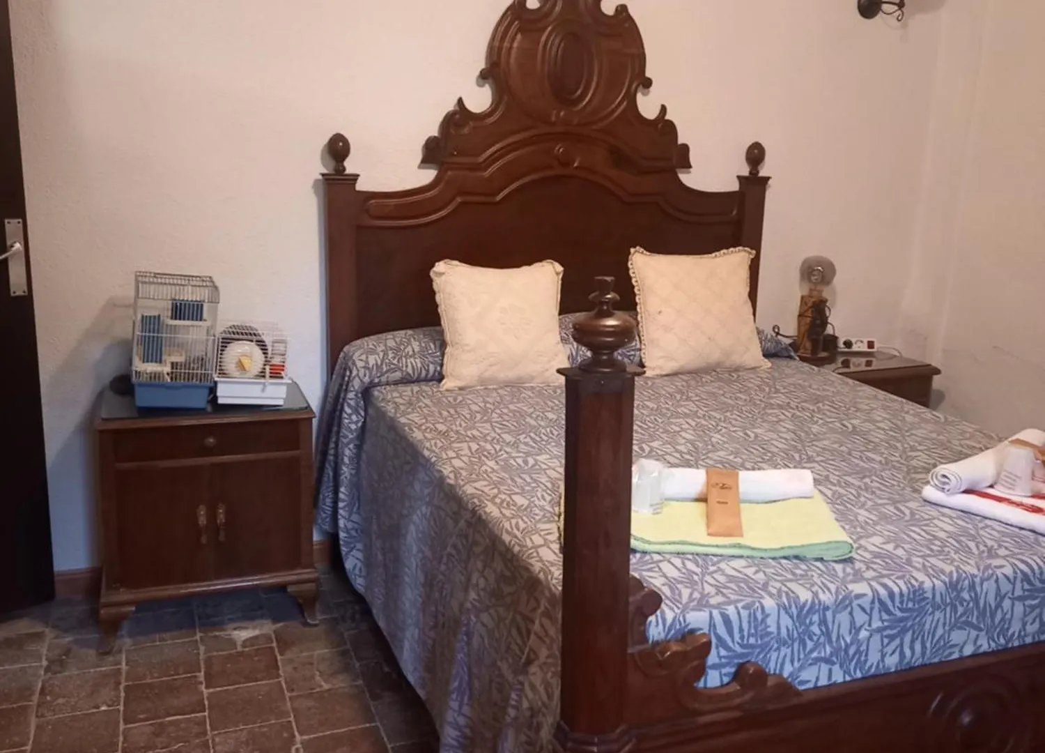 Hostal Rural Mas Blanc San Martín de Centellas Maison d'hôtes