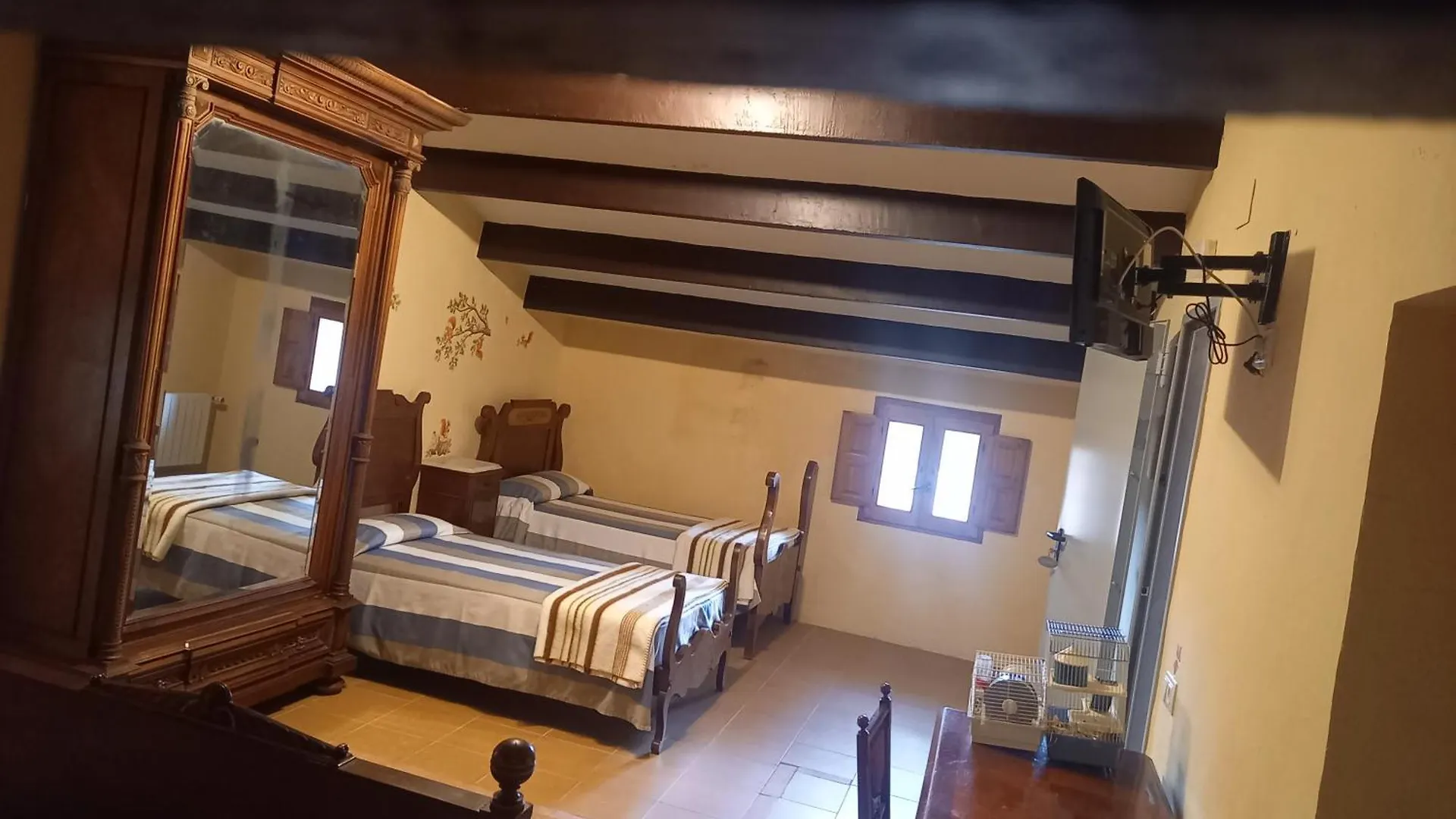 Hostal Rural Mas Blanc San Martín de Centellas Maison d'hôtes